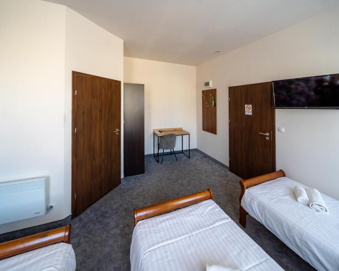 Kelman Inn Global Nowa Sol Ngoại thất bức ảnh