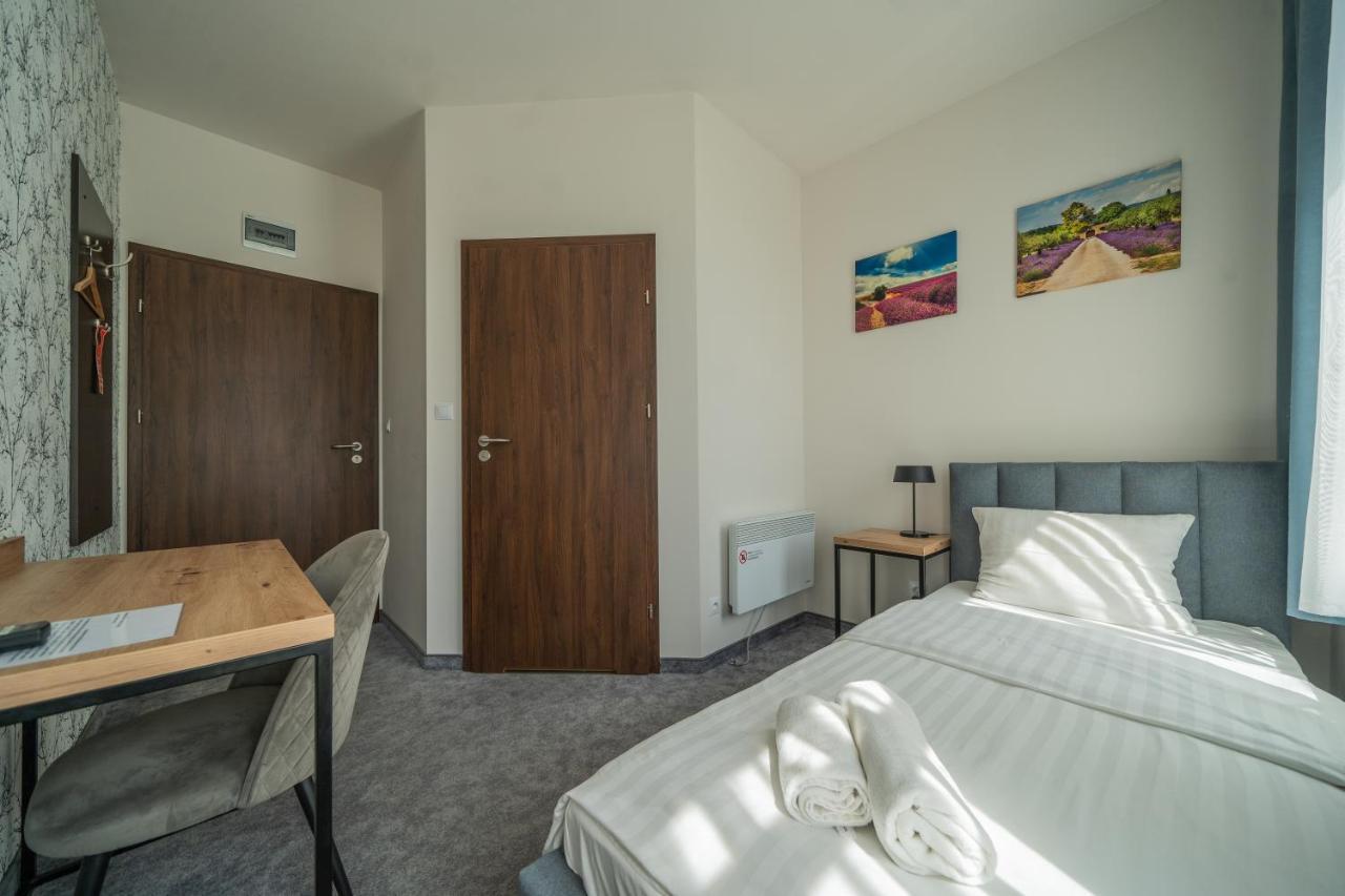 Kelman Inn Global Nowa Sol Ngoại thất bức ảnh