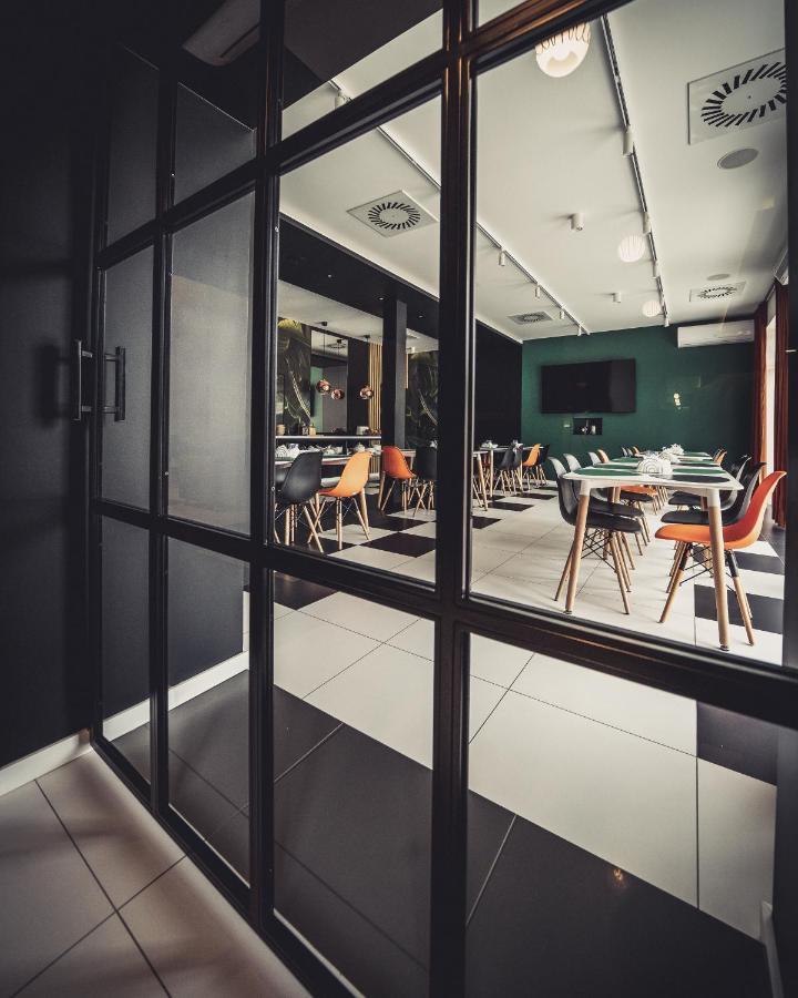 Kelman Inn Global Nowa Sol Ngoại thất bức ảnh