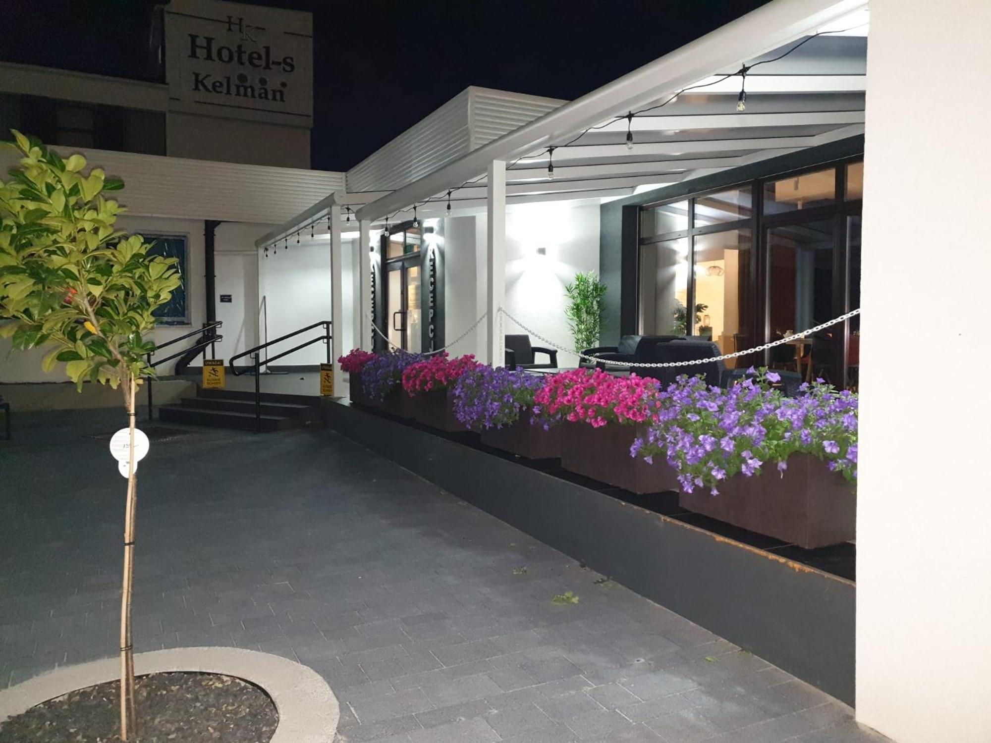 Kelman Inn Global Nowa Sol Ngoại thất bức ảnh